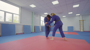 adult karate class
